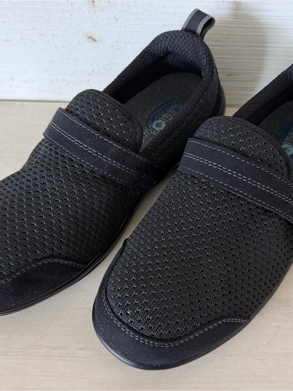 Orthofeet Ortho Feet Women's Quincy Slip-on Shoes Black Size 7.5 Extra Wide NEW - Picture 2 of 9
